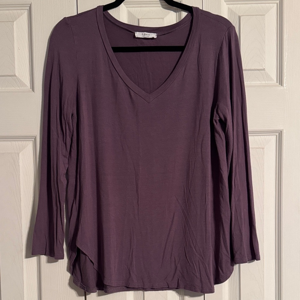 V-Neck Long Sleeve Top in Purple